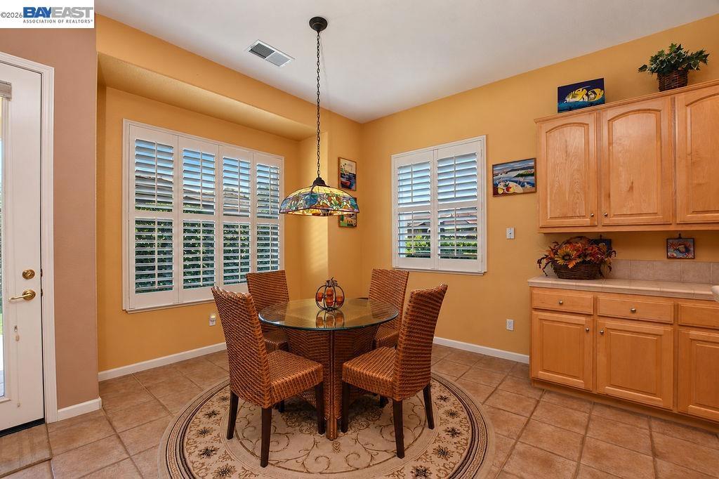 1242 Flores Way, Brentwood (CC), CA 94513