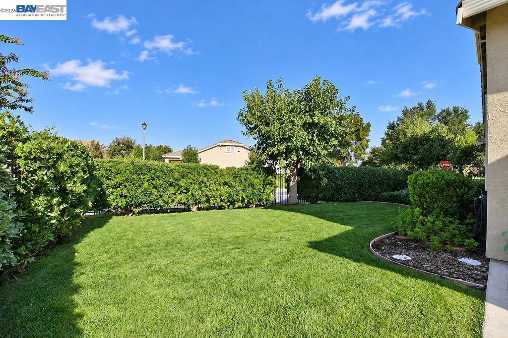 1242 Flores Way, Brentwood (CC), CA 94513