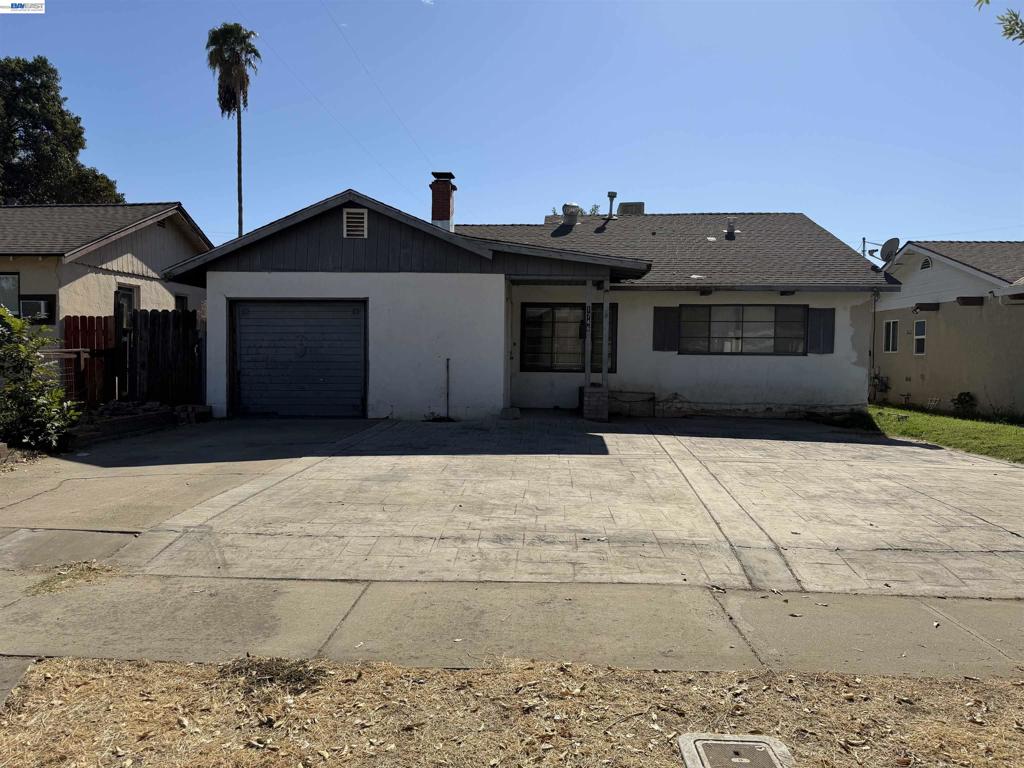 1746 E 22Nd St, Merced, CA 95340