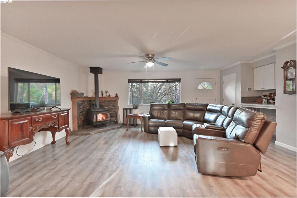 21410 Green Meadow Lane, Sonora, CA 95370