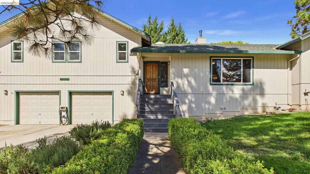 21710 Hyde Street, Sonora, CA 95370-6954