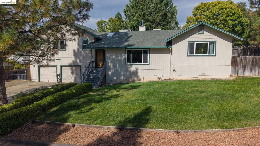 21710 Hyde Street, Sonora, CA 95370-6954