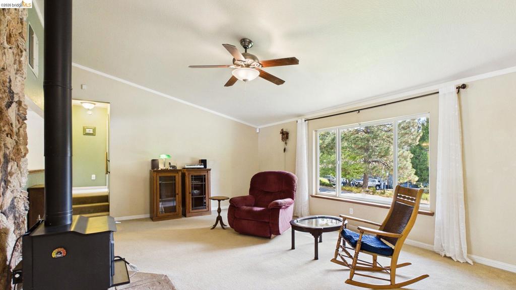21710 Hyde Street, Sonora, CA 95370-6954