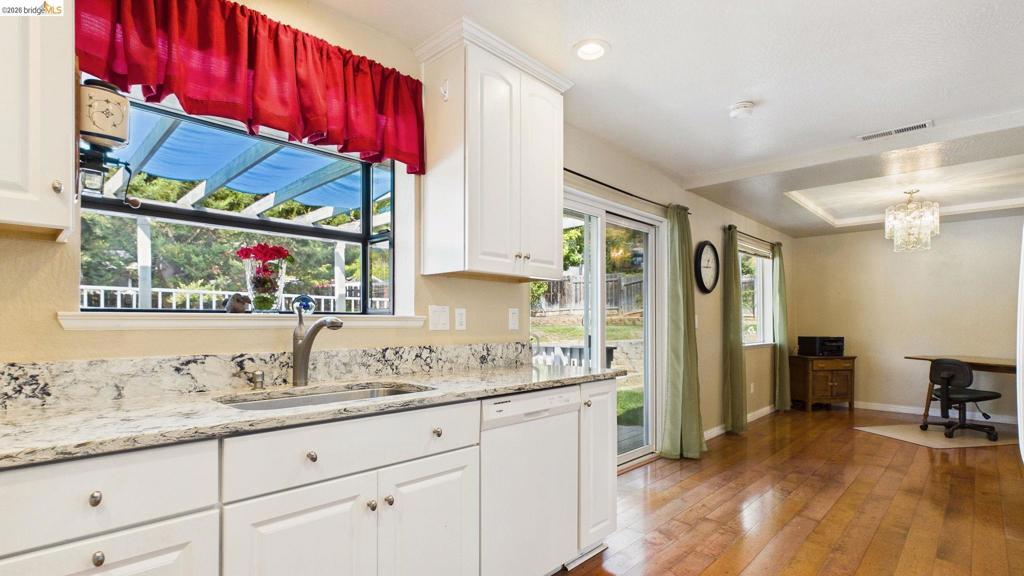 21710 Hyde Street, Sonora, CA 95370-6954