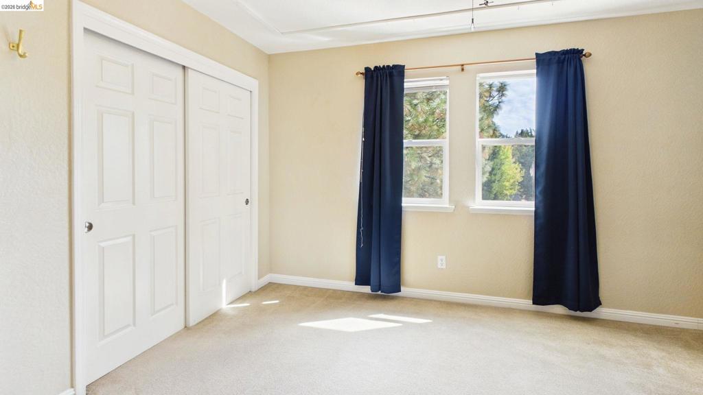 21710 Hyde Street, Sonora, CA 95370-6954