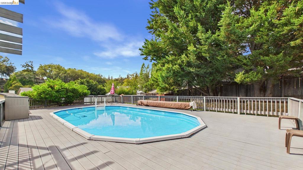 21710 Hyde Street, Sonora, CA 95370-6954