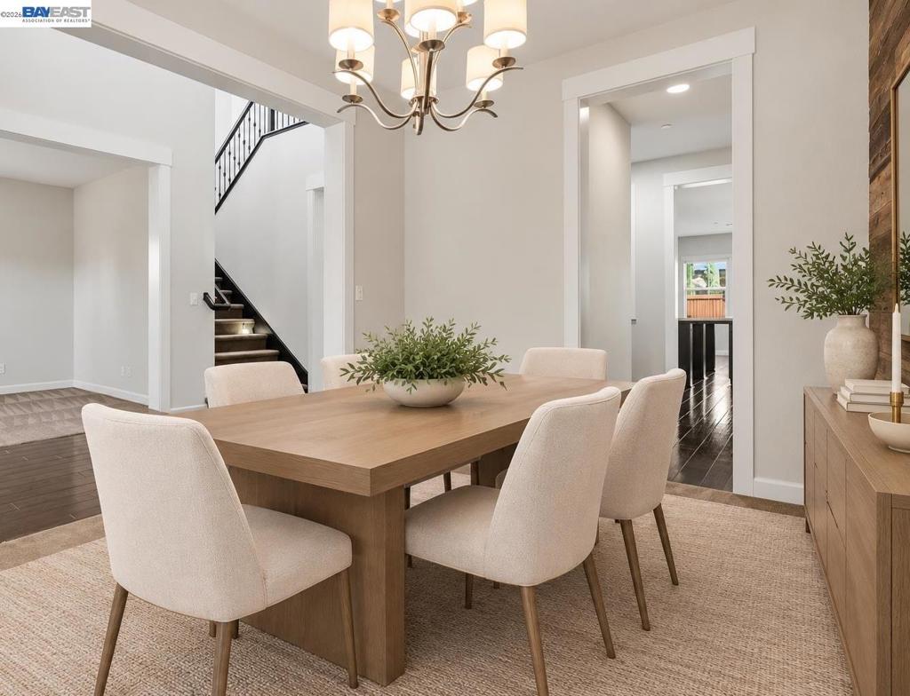 565 Fallsburg Court, Brentwood (CC), CA 94513