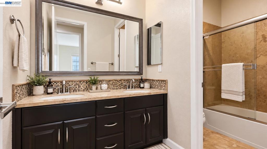 565 Fallsburg Court, Brentwood (CC), CA 94513