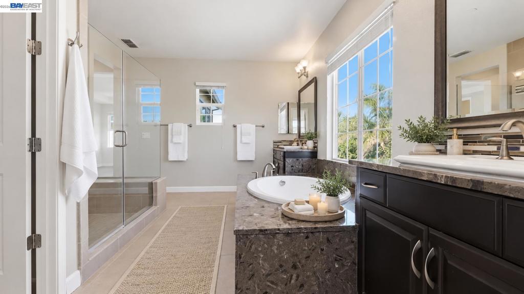 565 Fallsburg Court, Brentwood (CC), CA 94513