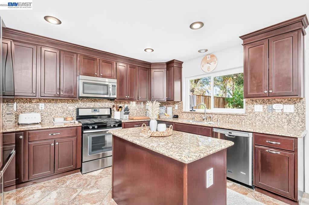 4785 Mills Dr, Brentwood (CC), CA 94513