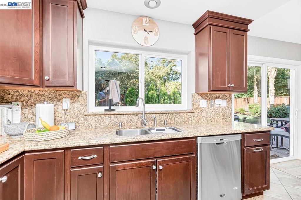 4785 Mills Dr, Brentwood (CC), CA 94513