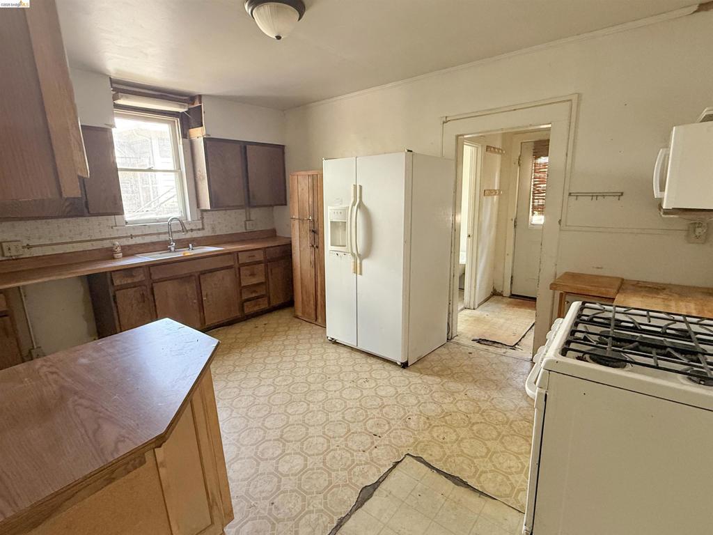 211 N Washington St, Sonora, CA 95370