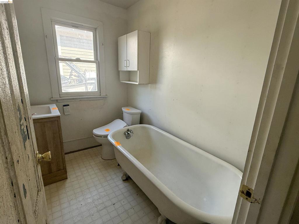 211 N Washington St, Sonora, CA 95370