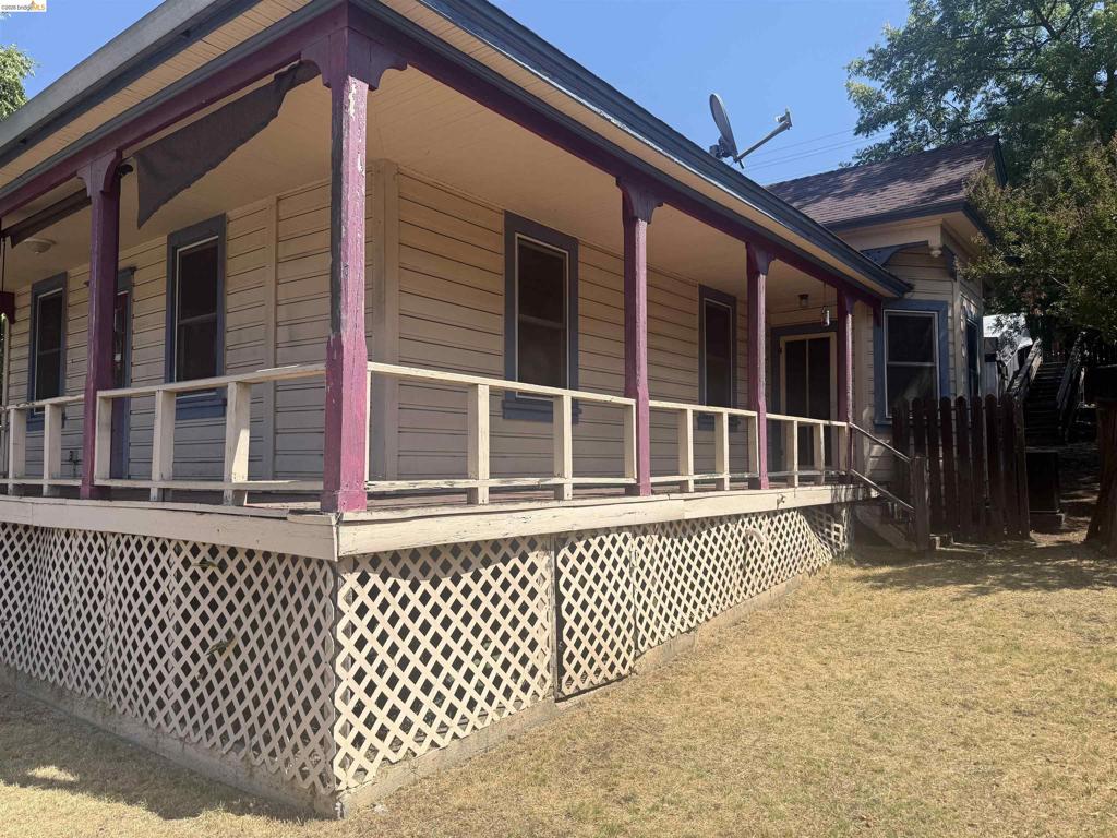 211 N Washington St, Sonora, CA 95370