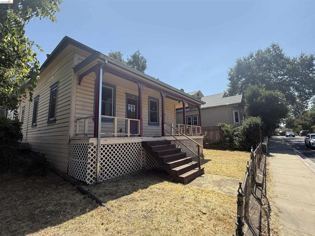 211 N Washington St, Sonora, CA 95370