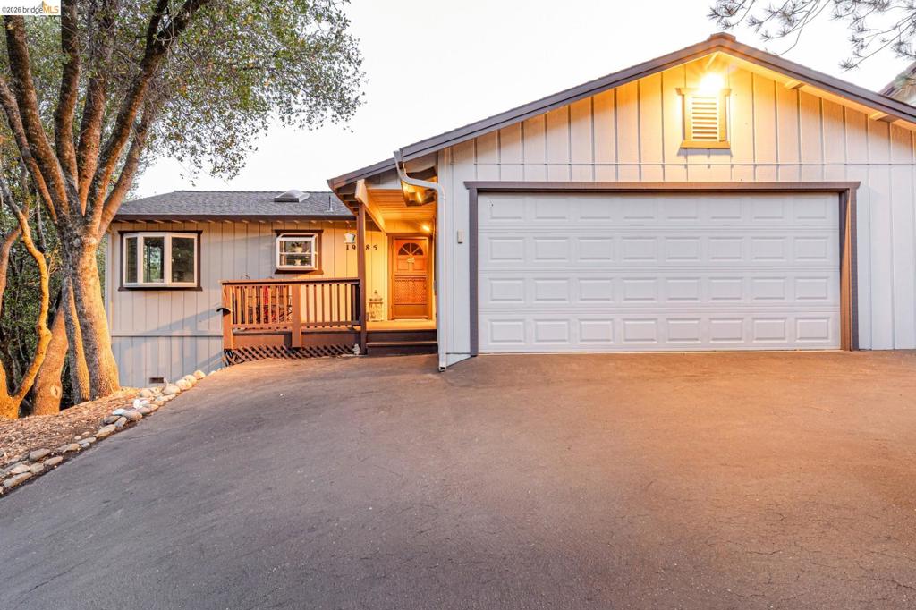 19685 GOLDEN ROCK CIR, Groveland, CA 95321