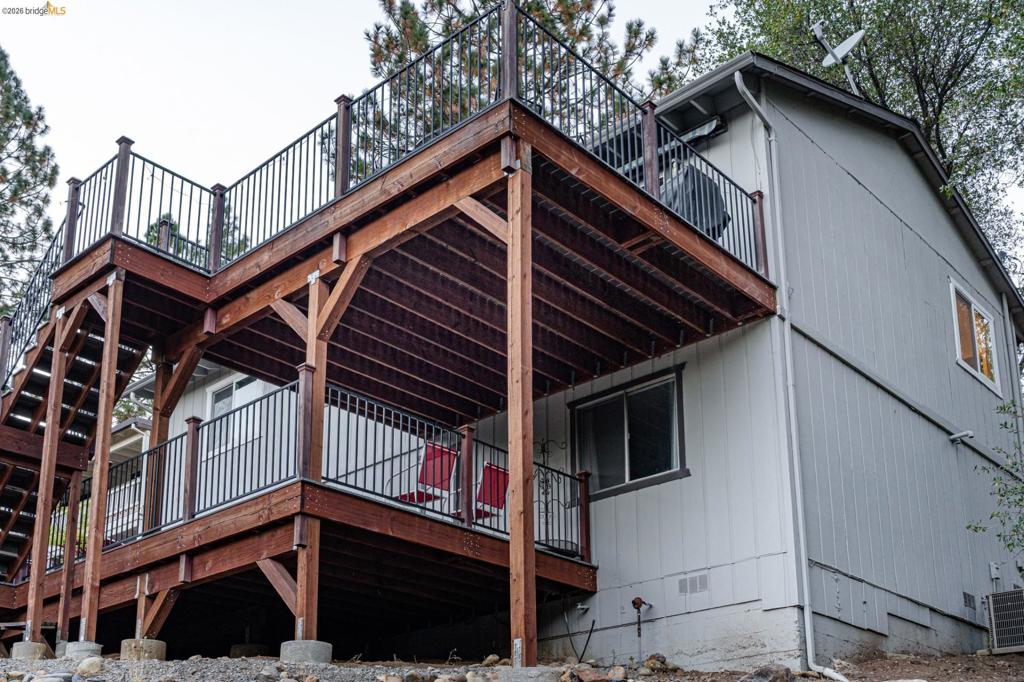 19685 GOLDEN ROCK CIR, Groveland, CA 95321