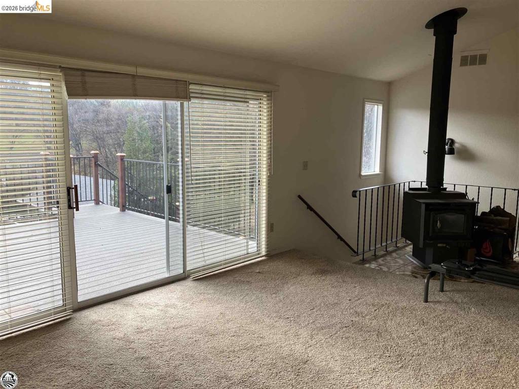 19685 GOLDEN ROCK CIR, Groveland, CA 95321