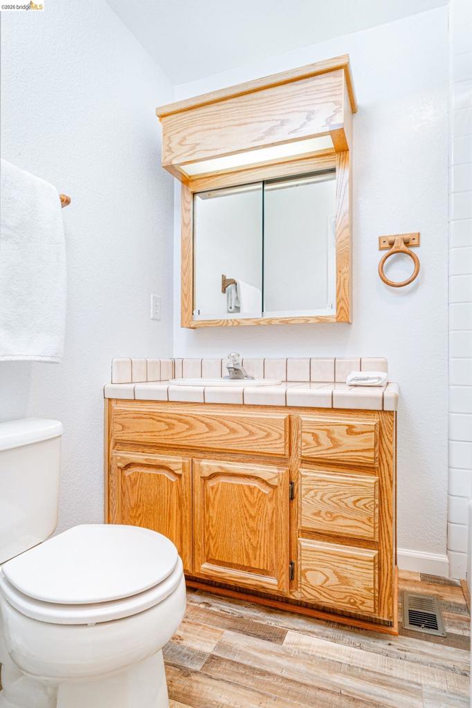 19685 GOLDEN ROCK CIR, Groveland, CA 95321