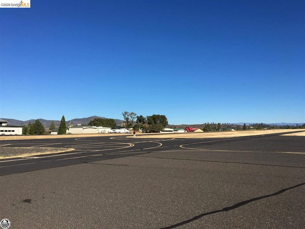 19685 GOLDEN ROCK CIR, Groveland, CA 95321