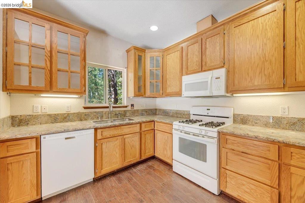 17003 E Brookside DR, Sonora, CA 95370