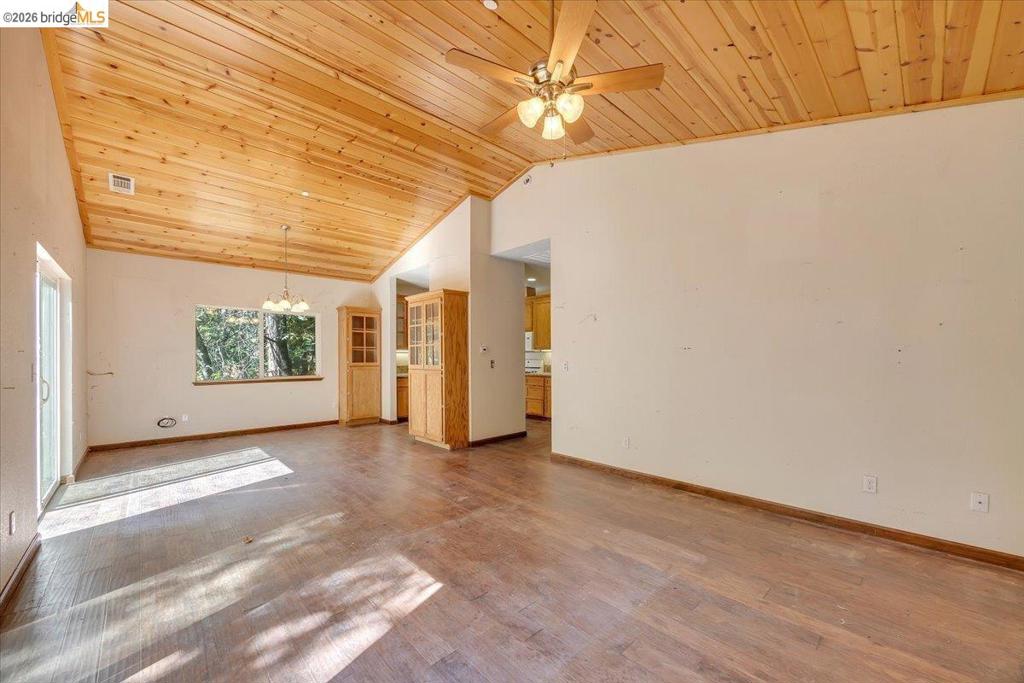 17003 E Brookside DR, Sonora, CA 95370