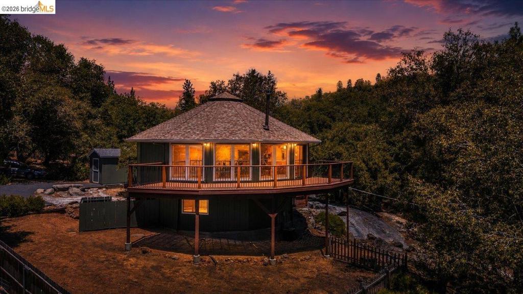 21065 Crystal Falls Dr, Sonora, CA 95370