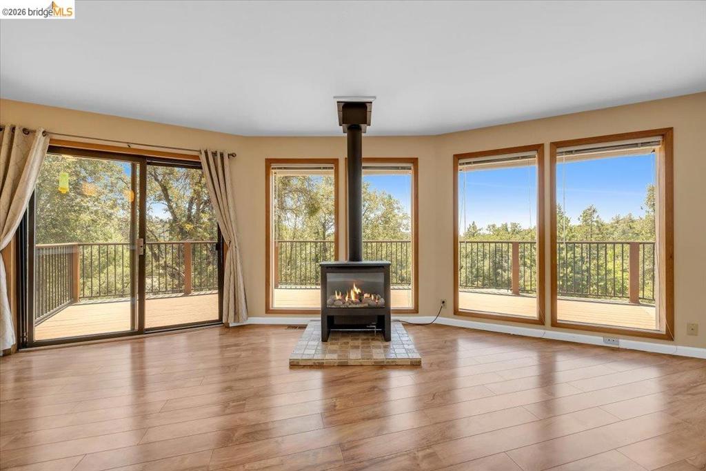 21065 Crystal Falls Dr, Sonora, CA 95370