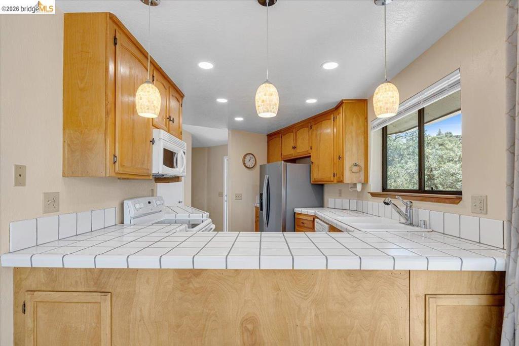 21065 Crystal Falls Dr, Sonora, CA 95370