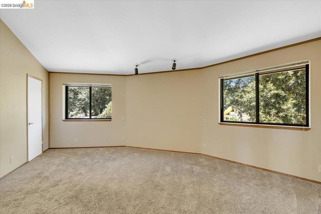 21065 Crystal Falls Dr, Sonora, CA 95370