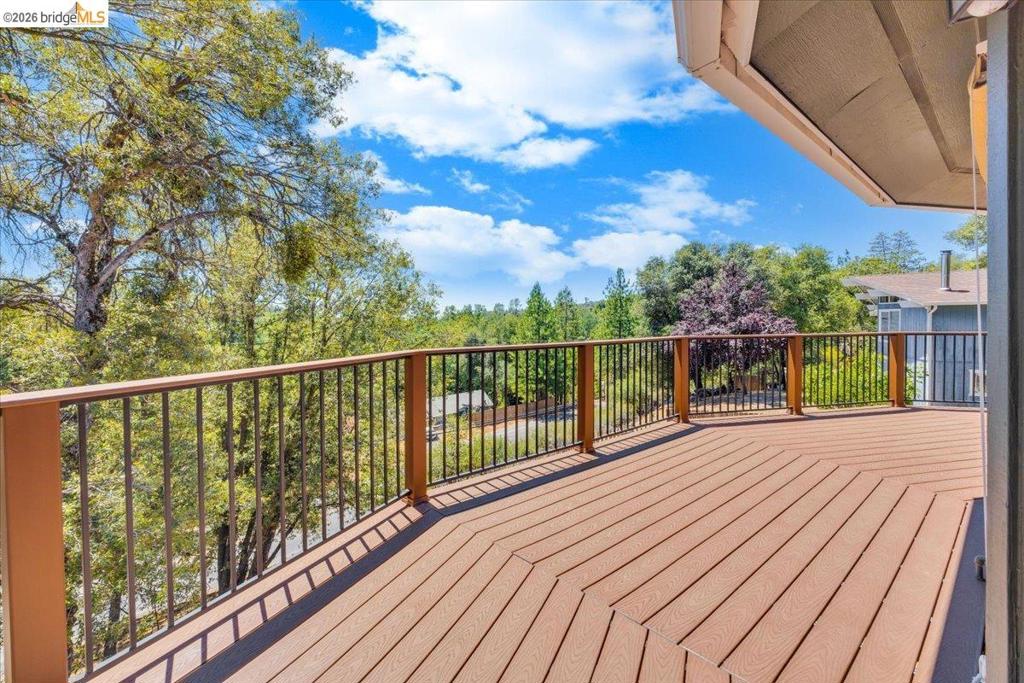 21065 Crystal Falls Dr, Sonora, CA 95370