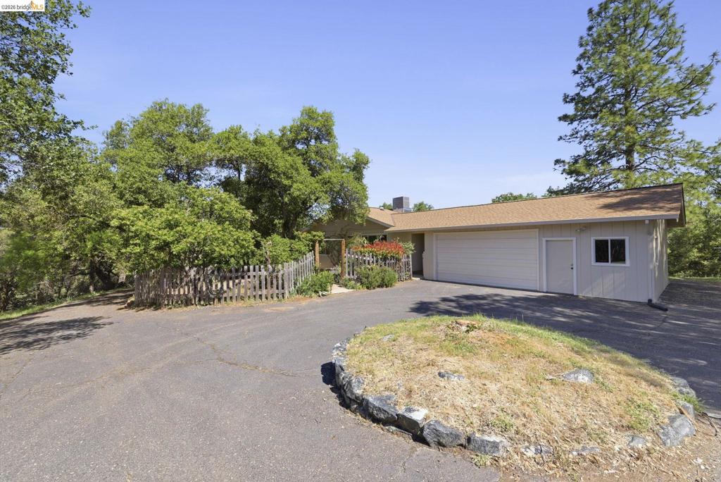 20948 Lynn Ln, Sonora, CA 95370