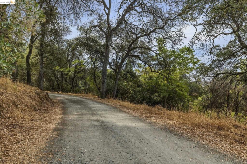 9774 Mormon Creek Rd., Sonora, CA 95370