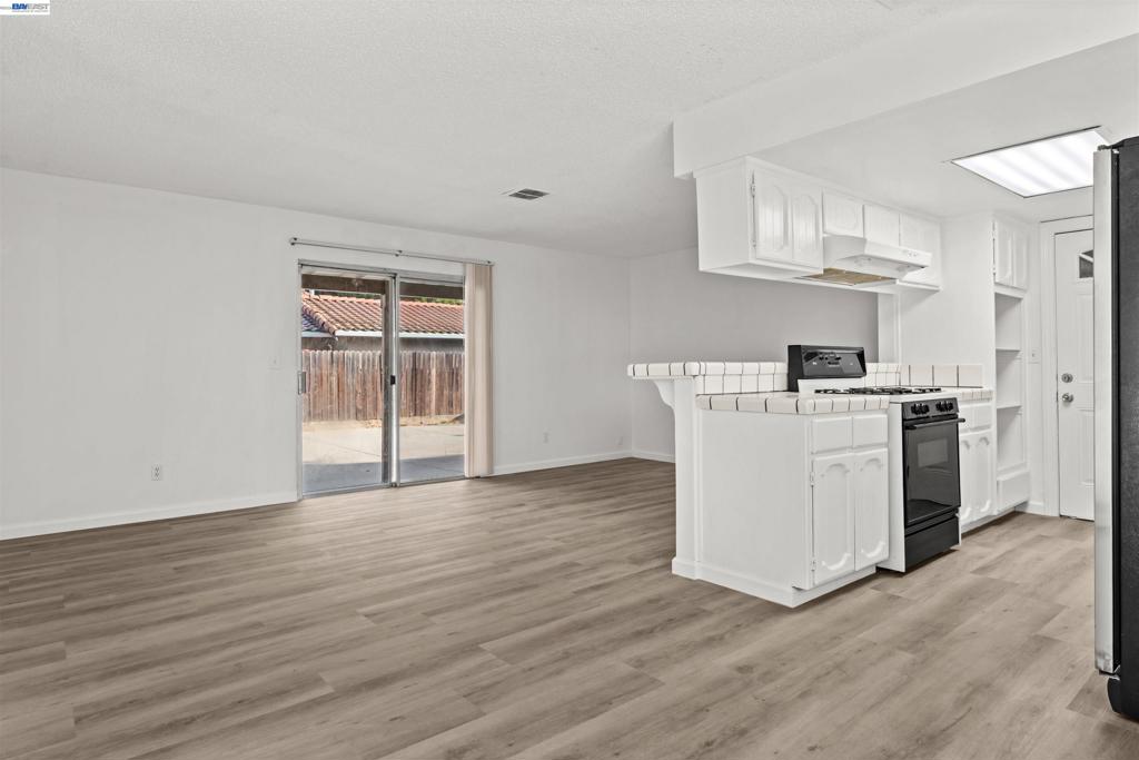 2709 Albion Way, Modesto, CA 95358