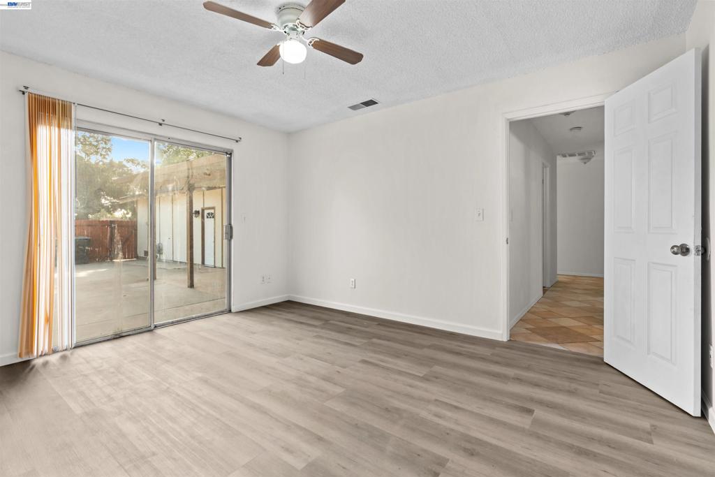 2709 Albion Way, Modesto, CA 95358