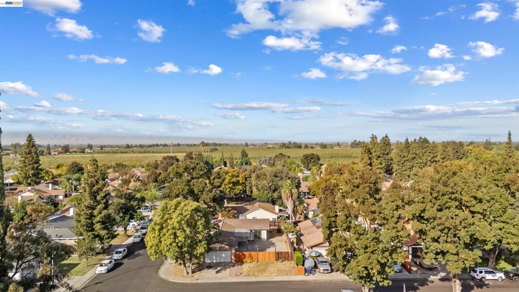 2709 Albion Way, Modesto, CA 95358