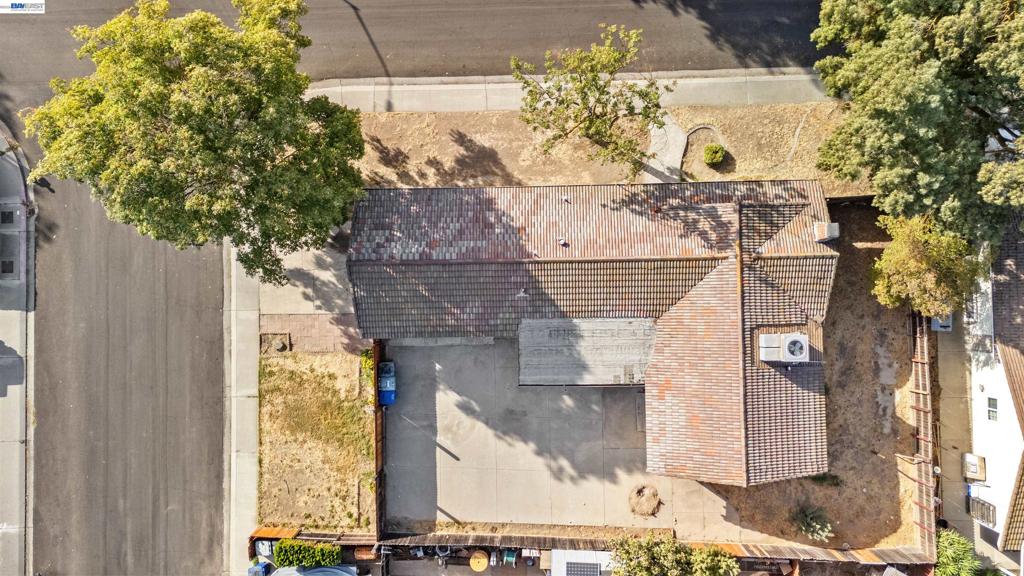 2709 Albion Way, Modesto, CA 95358