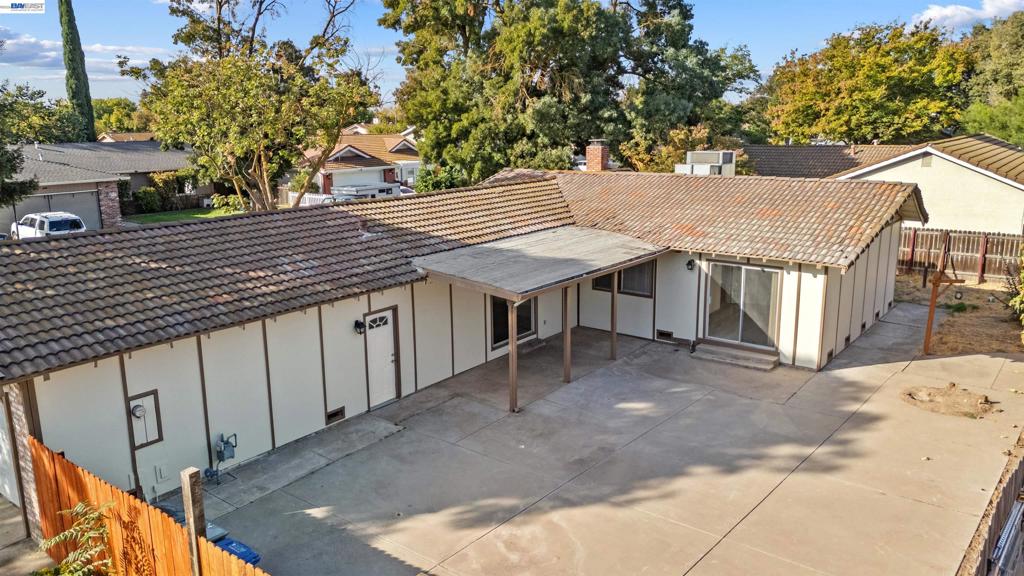 2709 Albion Way, Modesto, CA 95358