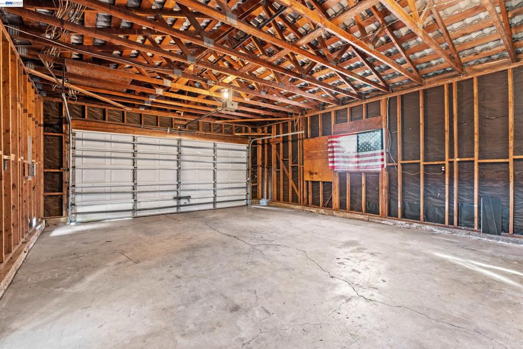 2709 Albion Way, Modesto, CA 95358