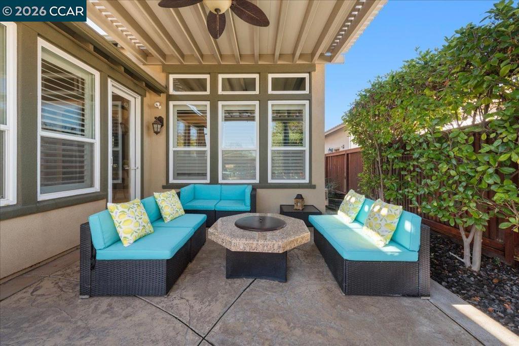1547 Symphony Cir, Brentwood (CC), CA 94513
