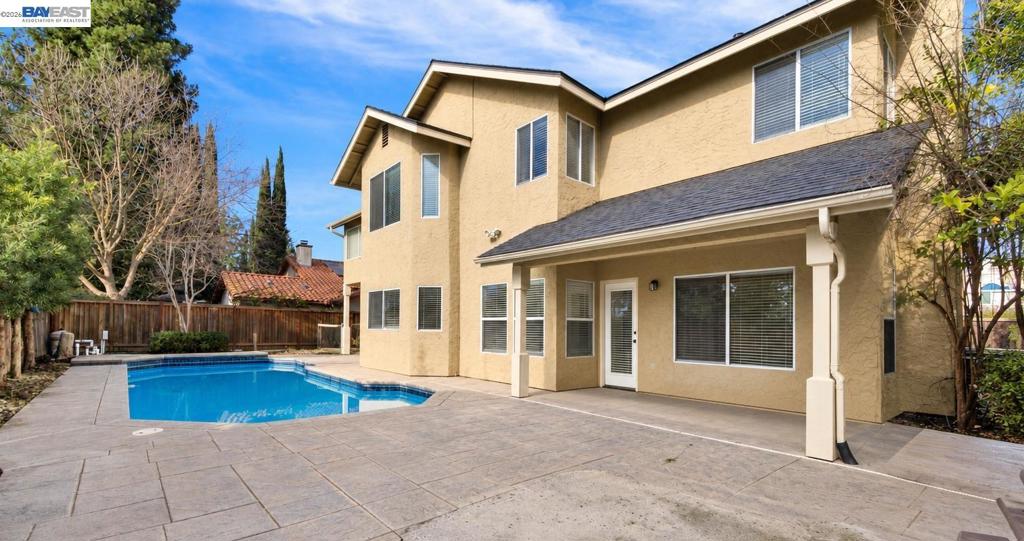 2034 Wrenwood Ave, Clovis, CA 93611
