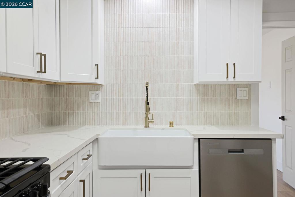 300 Pueblo Ave, Modesto, CA 95351