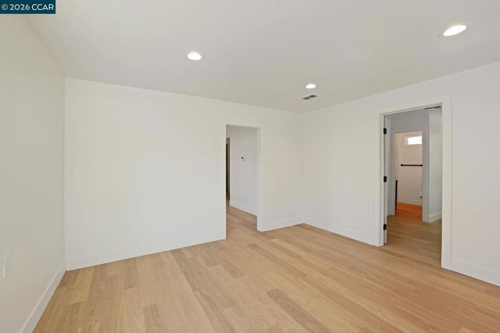 300 Pueblo Ave, Modesto, CA 95351