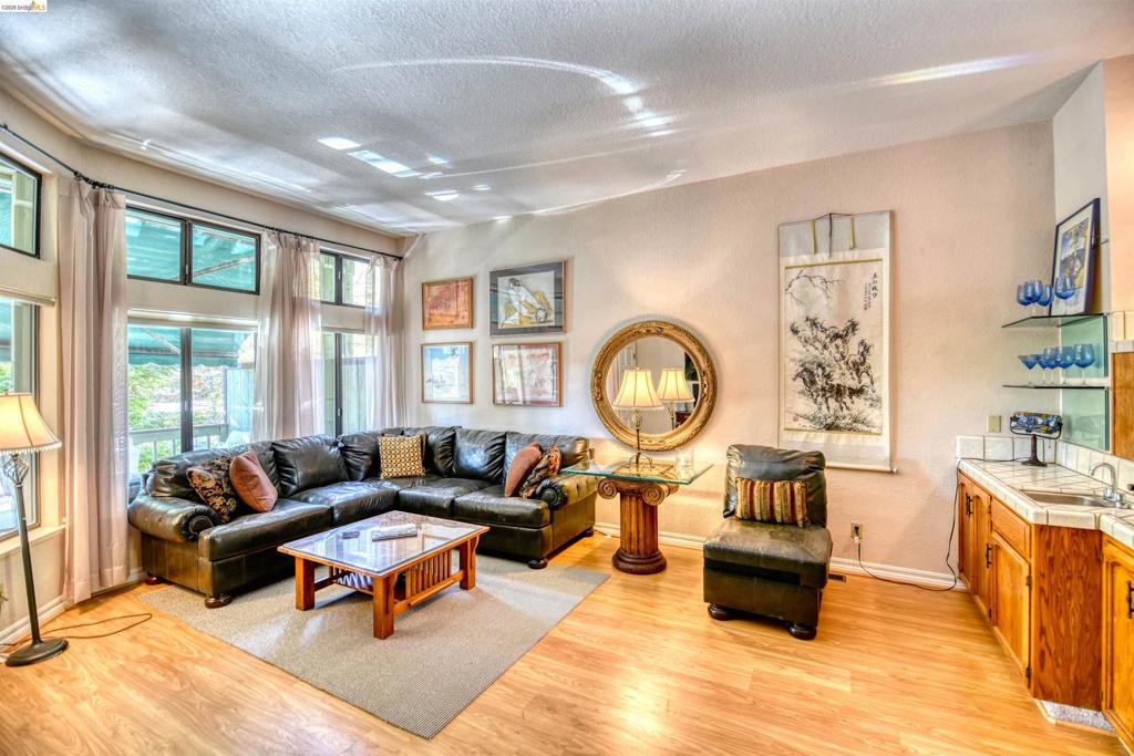 12707 Junipero Serra, Groveland, CA 95321-9300