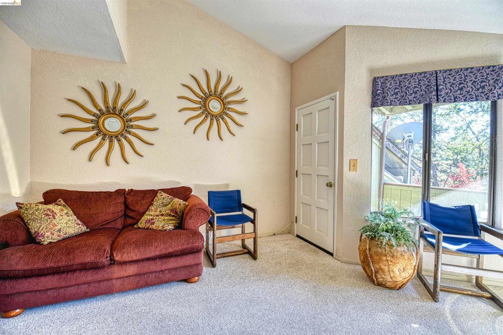 12707 Junipero Serra, Groveland, CA 95321-9300