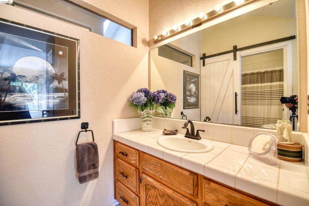 12707 Junipero Serra, Groveland, CA 95321-9300