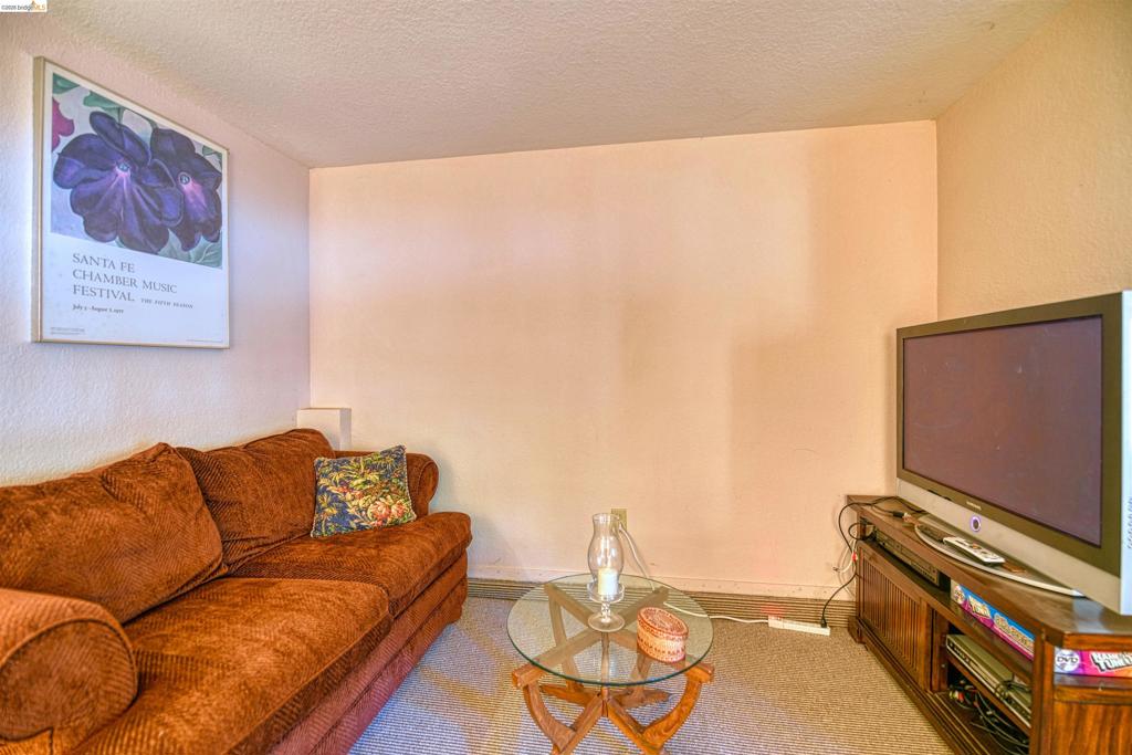 12707 Junipero Serra, Groveland, CA 95321-9300