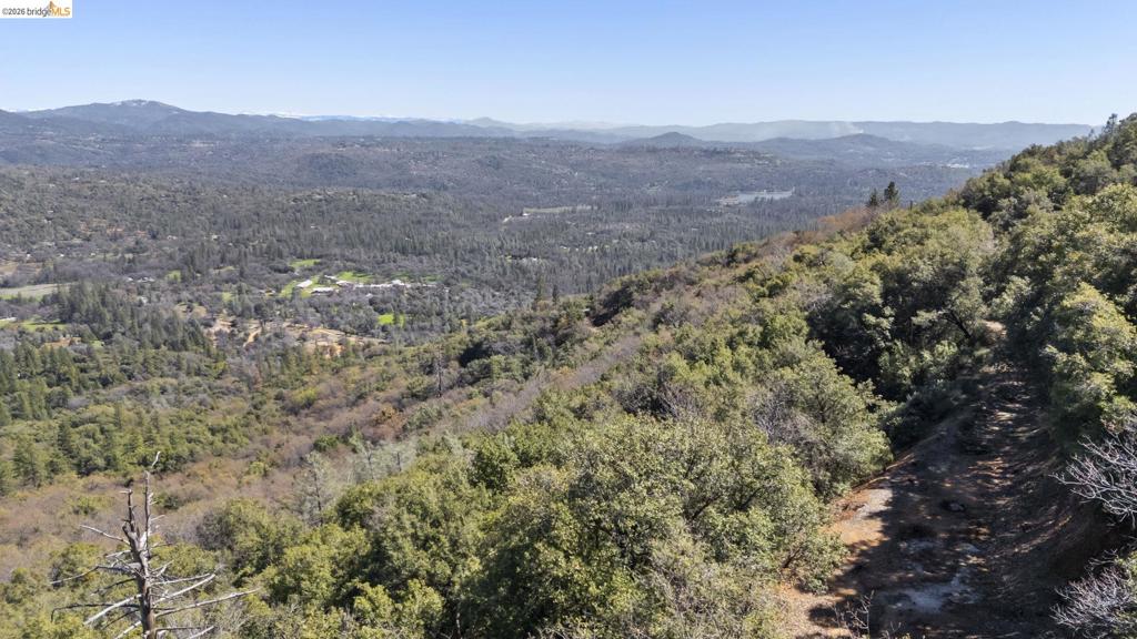 22611 Ridgemont Dr, Sonora, CA 95370
