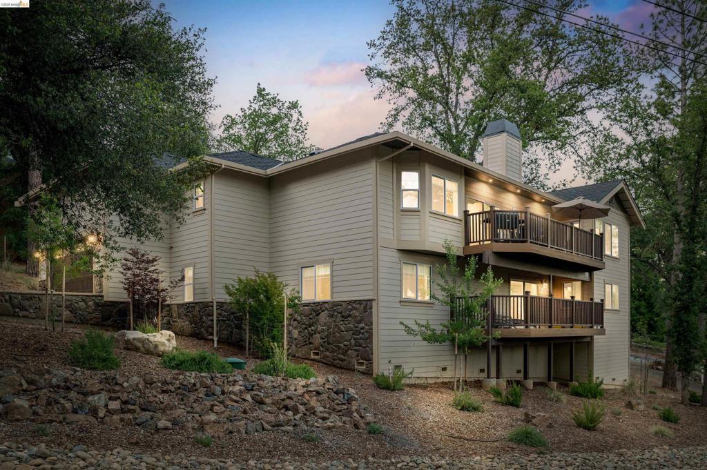 20145 Pleasantview Dr, Groveland, CA 95321-9587