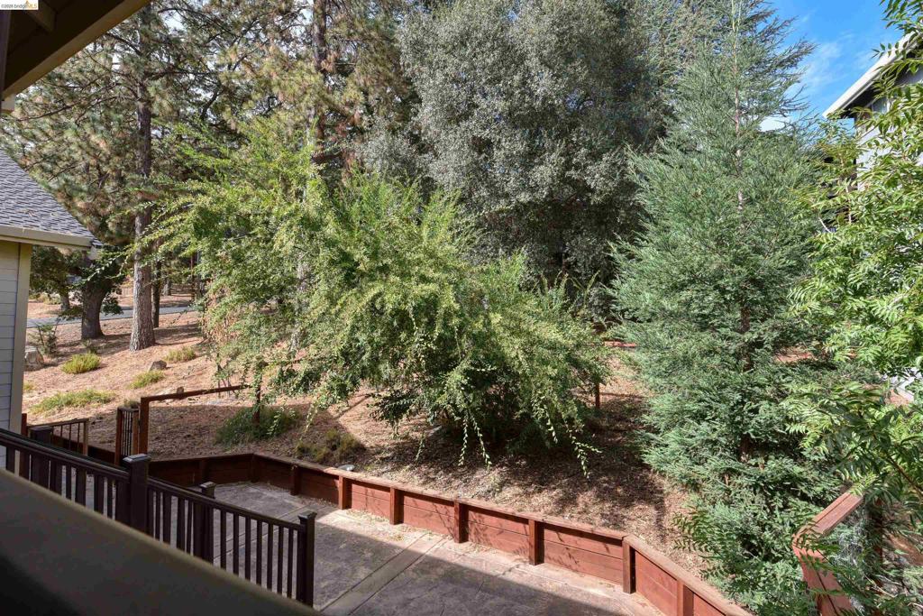 20145 Pleasantview Dr, Groveland, CA 95321-9587